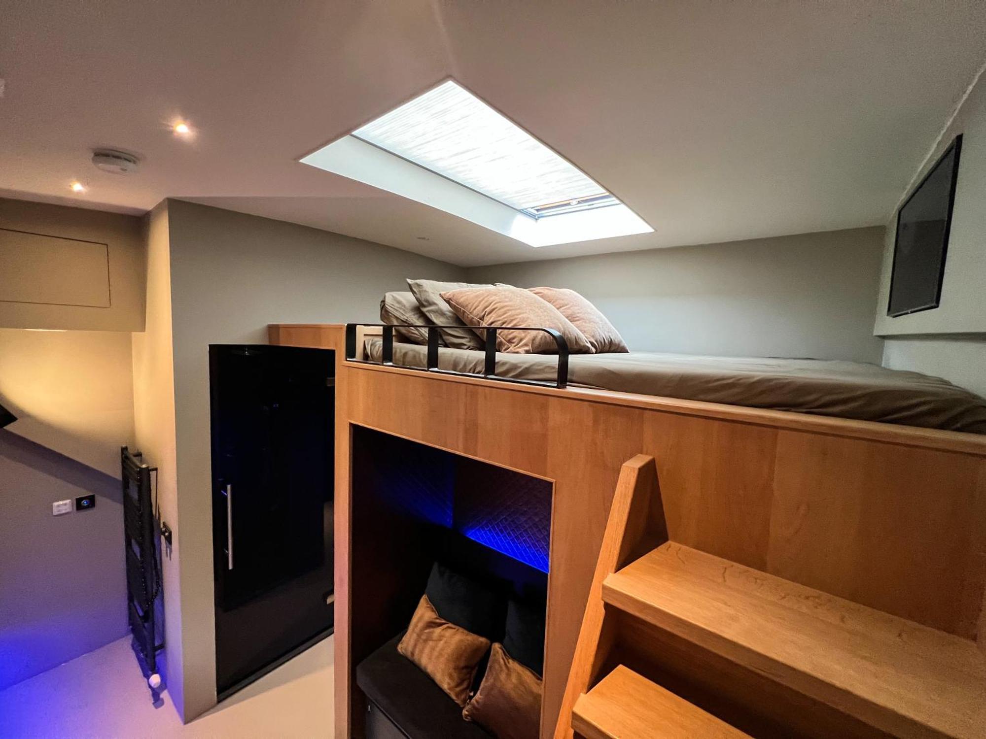 Boat & Boost Amsterdam Bed & Breakfast Bagian luar foto