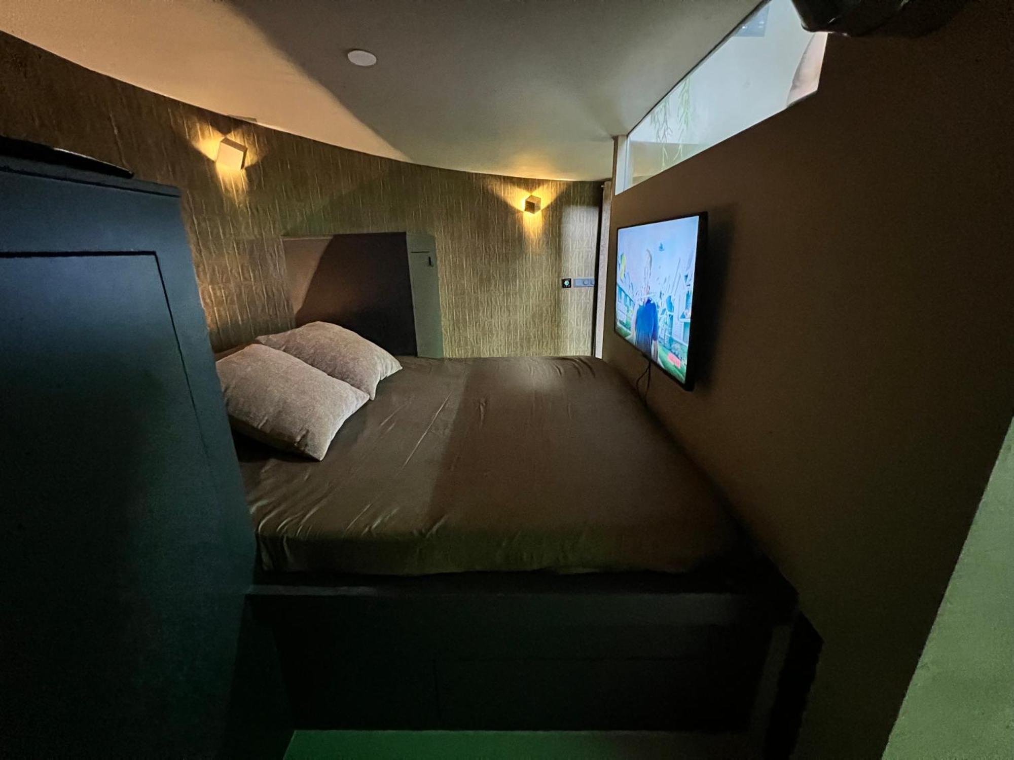 Boat & Boost Amsterdam Bed & Breakfast Bagian luar foto