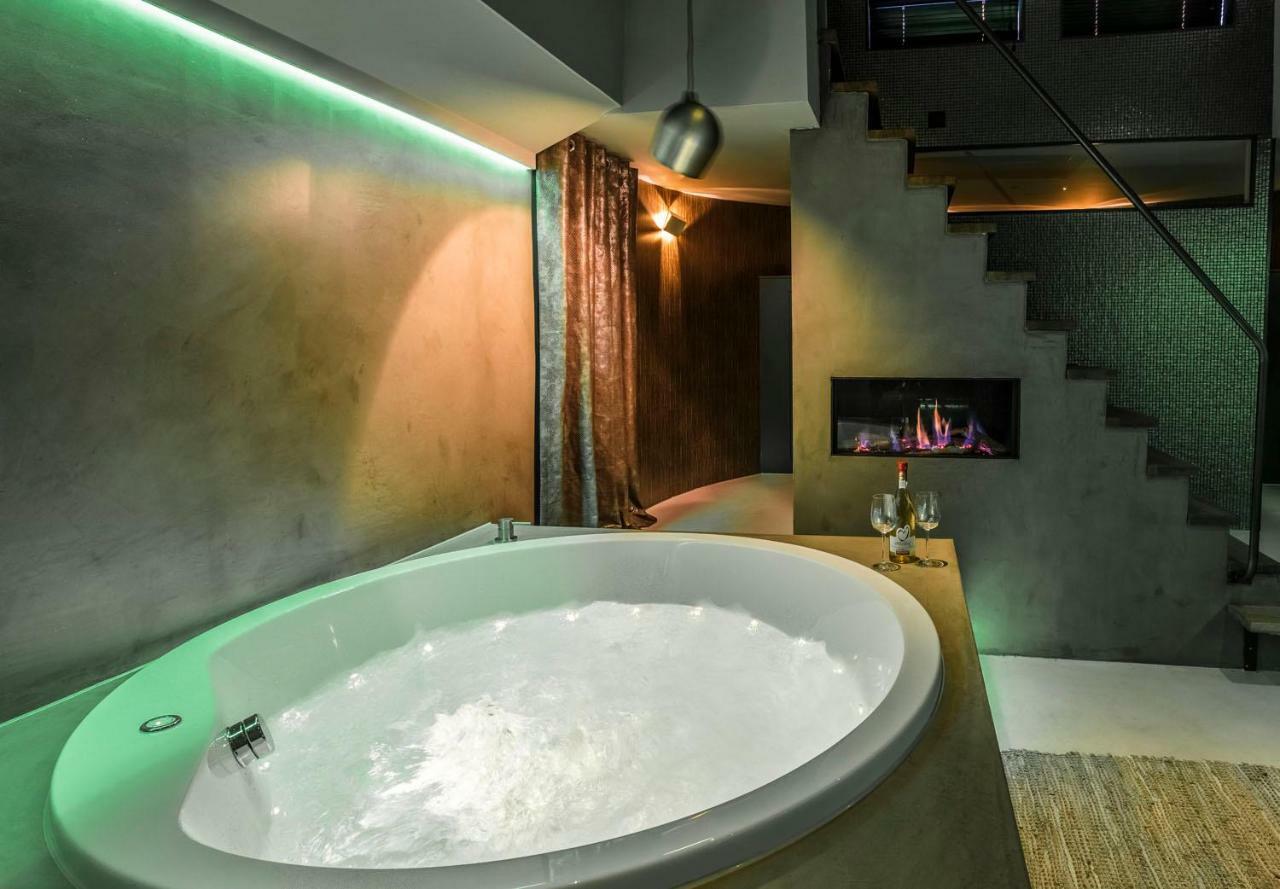 Boat & Boost Amsterdam Bed & Breakfast Bagian luar foto