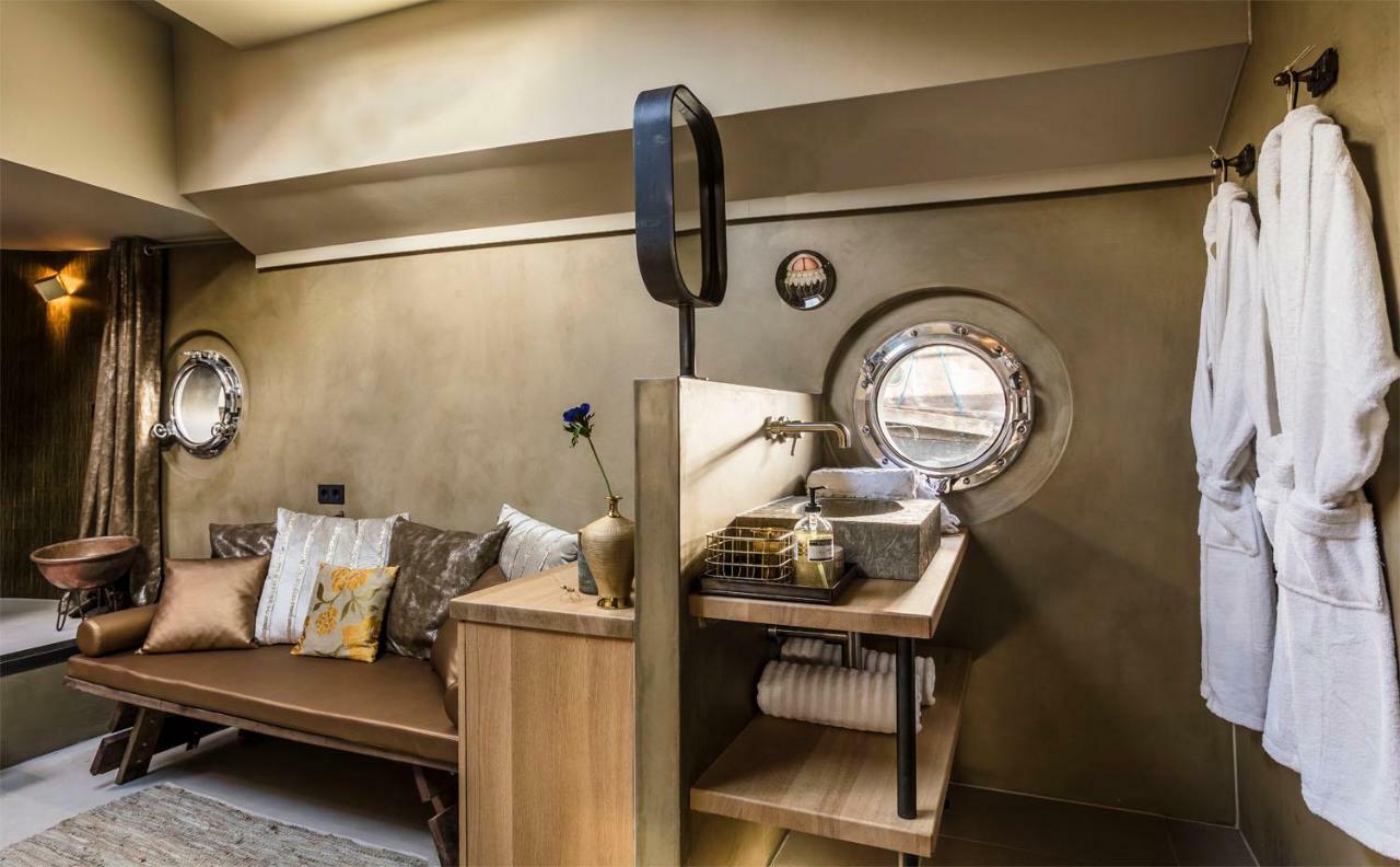 Boat & Boost Amsterdam Bed & Breakfast Bagian luar foto